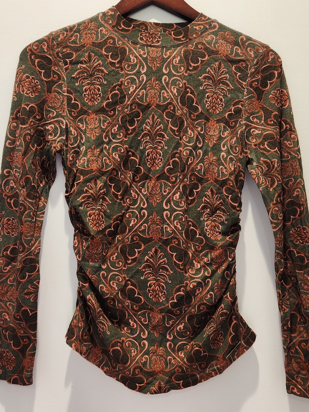 FARM Rio Barbour Collab Green Luana Royal Pineapple Ornate Long-Sleeve Top